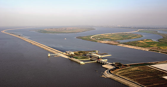 上海市青草沙水源地原水工程